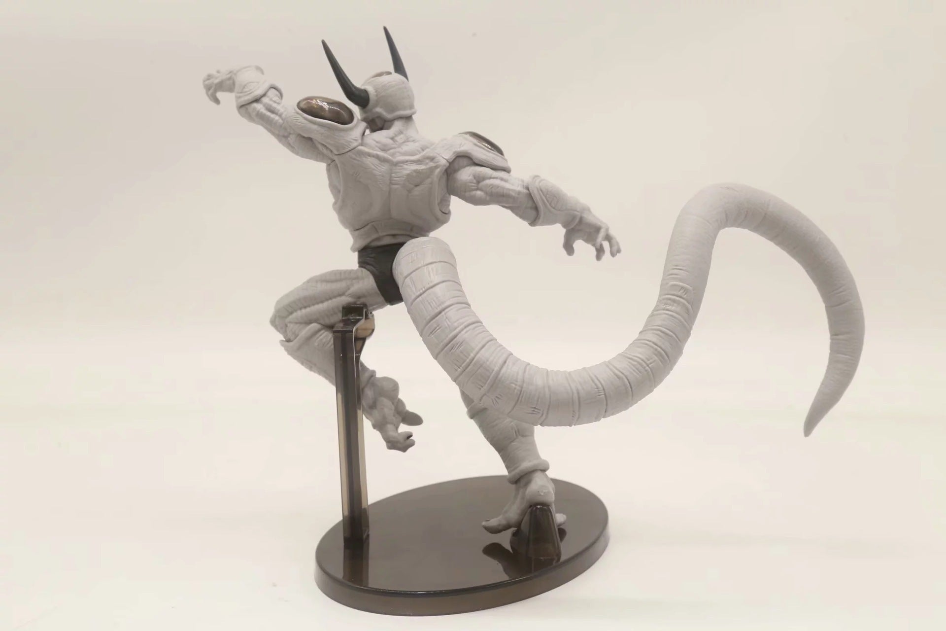 Frieza Figurine - Anime Collectible Statue